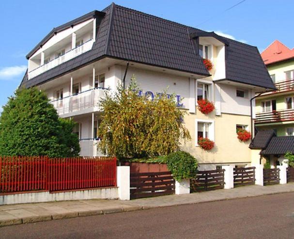 Hotel Europa Ястшембя-Гура Экстерьер фото