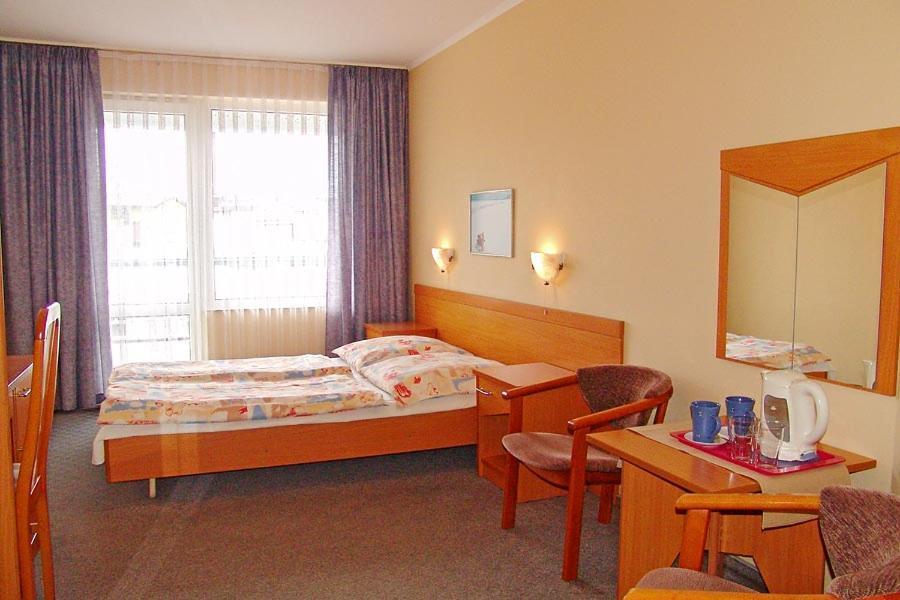 Hotel Europa Ястшембя-Гура Экстерьер фото
